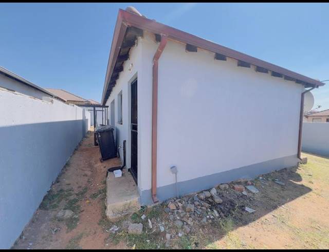 3 BEDROOM HOUSE FOR SALE IN RIVERLEA
